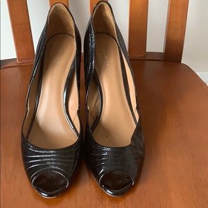 Elie Tahari patent leather pumps